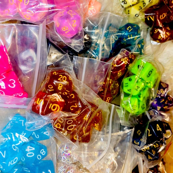 D&D MYSTERY DICE GRAB PACK - Picture 1 of 1